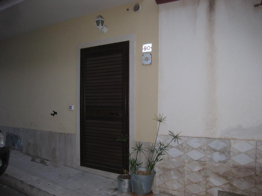Casa Vacanze Le Rose Marina di Ragusa Exterior foto