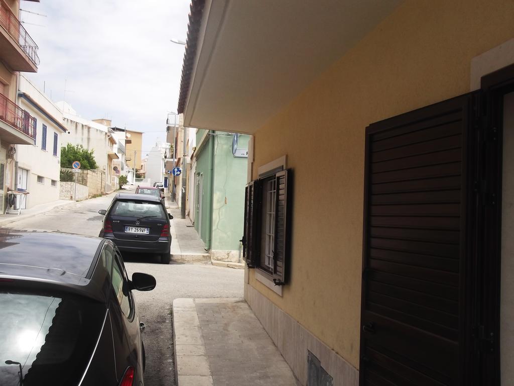 Casa Vacanze Le Rose Marina di Ragusa Exterior foto